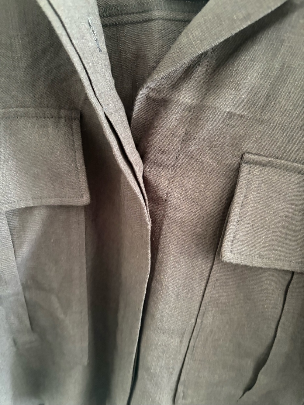 H&M CROPPED UTILITY BUTTON UP TOP - Picture 4 of 7